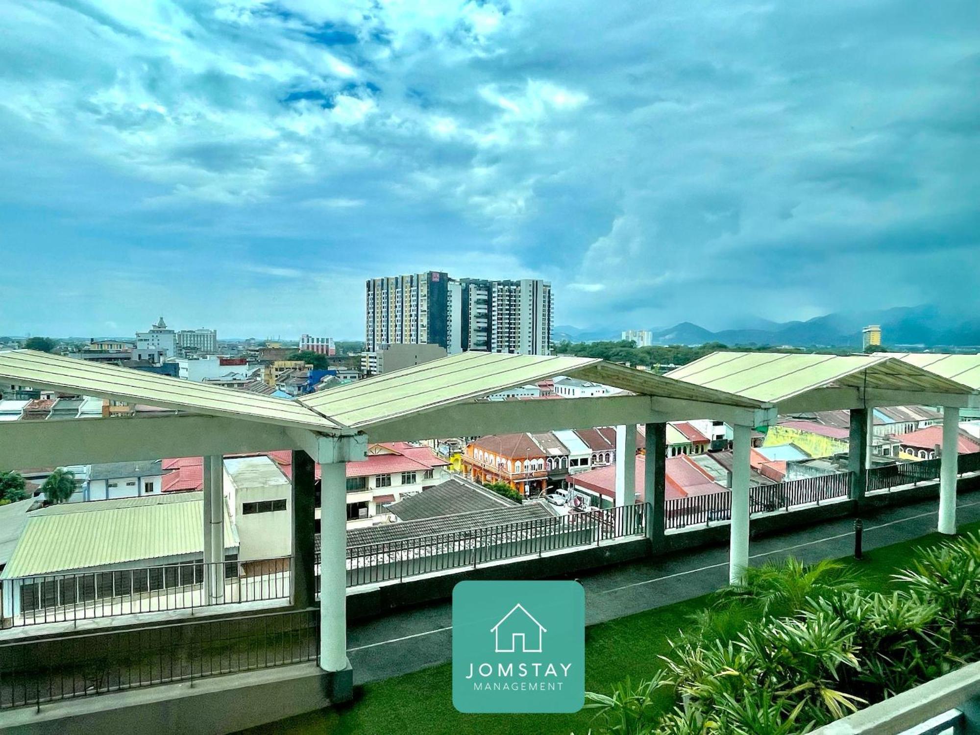 Jomstay Octagon Palm Suites Ипох Екстериор снимка